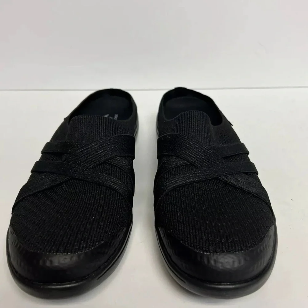 Skechers Womens Up Lift Slip On Black Size 8 M